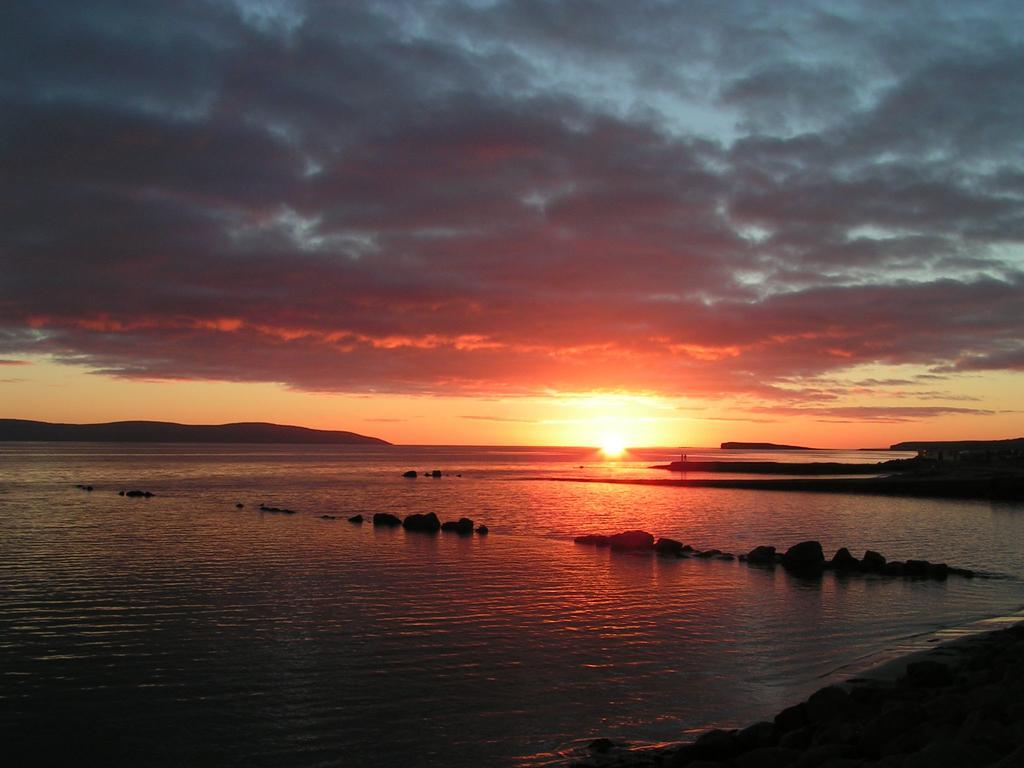 Sea Breeze Lodge B&B Galway Exterior foto