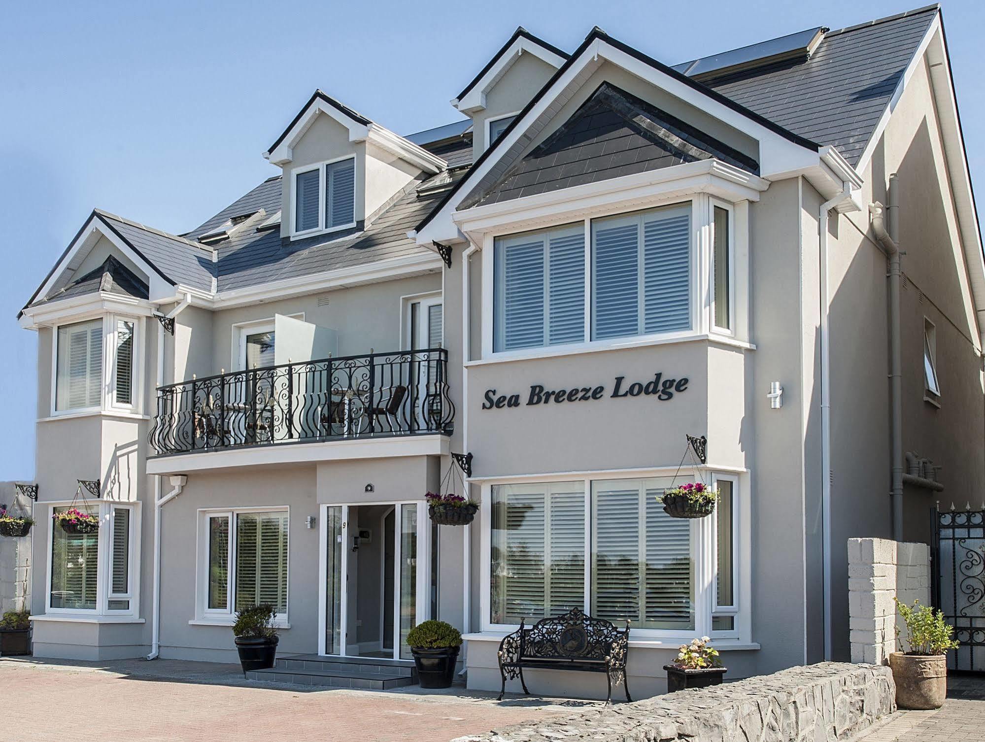 Sea Breeze Lodge B&B Galway Exterior foto