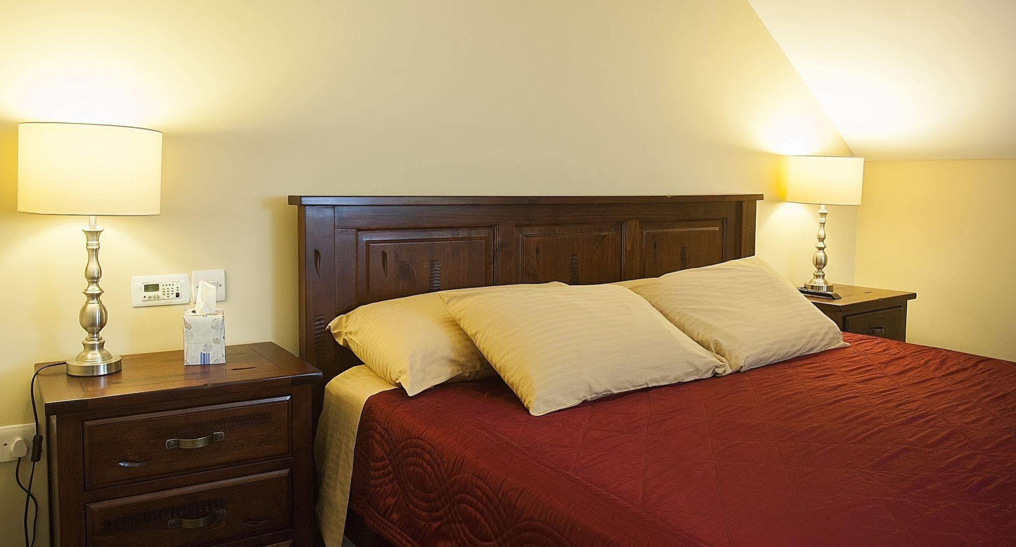 Sea Breeze Lodge B&B Galway Exterior foto